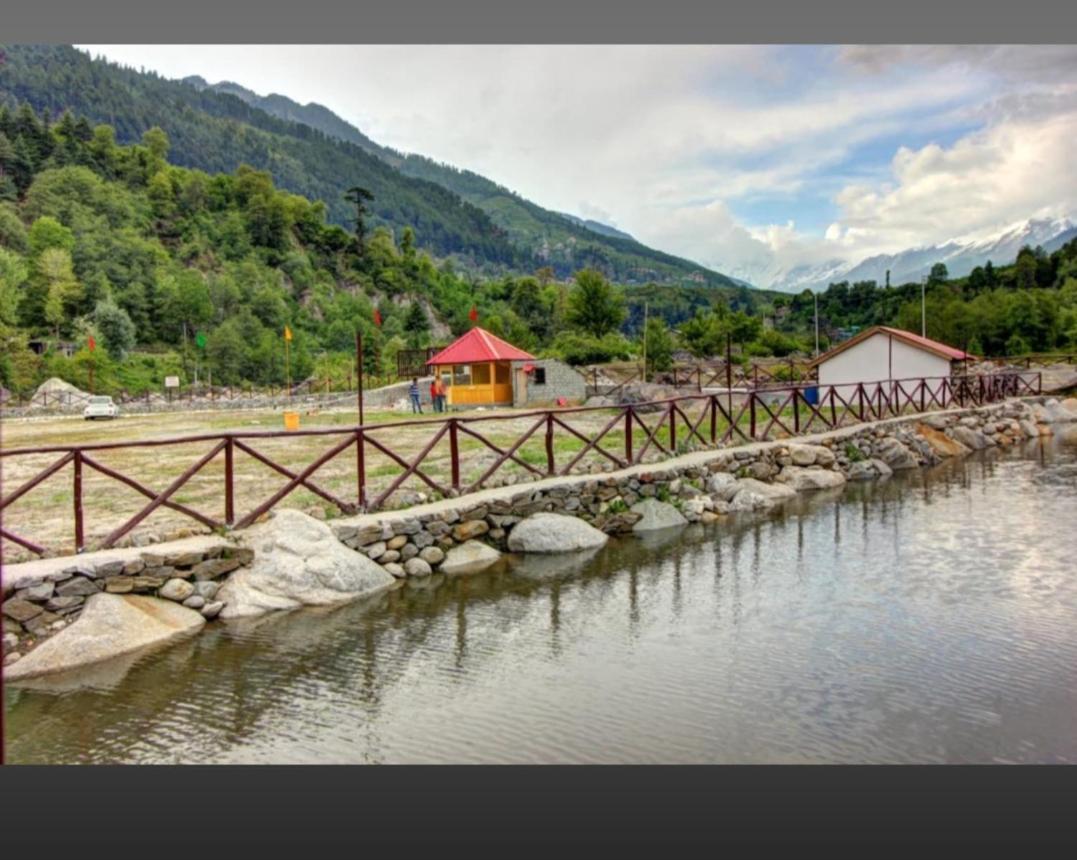 Shivalaya Retreat Hotell Manāli Eksteriør bilde